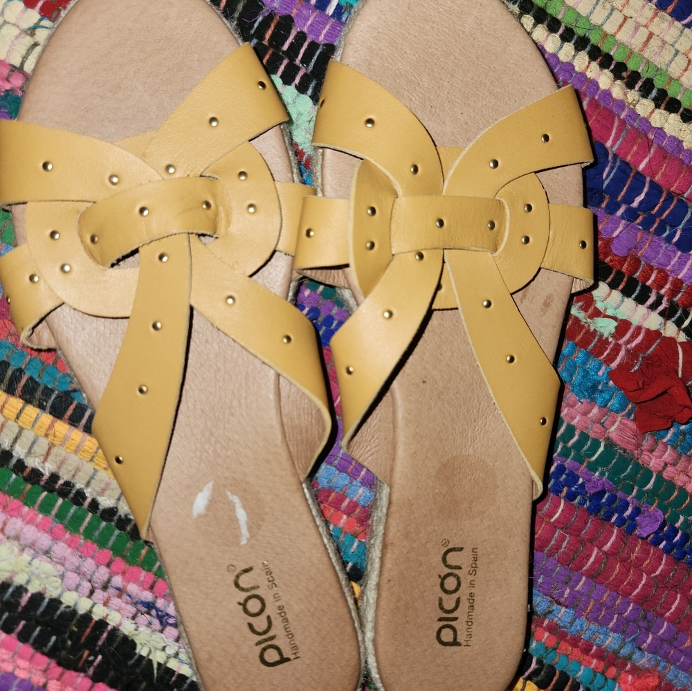 PICON Sandals